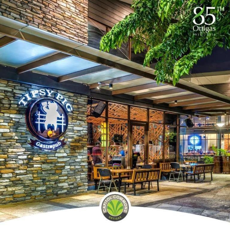 Urban Hostel Pasig City Eksteriør bilde