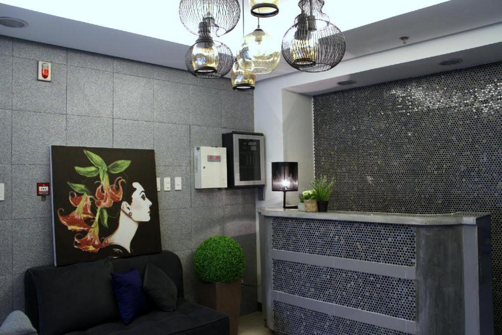 Urban Hostel Pasig City Eksteriør bilde