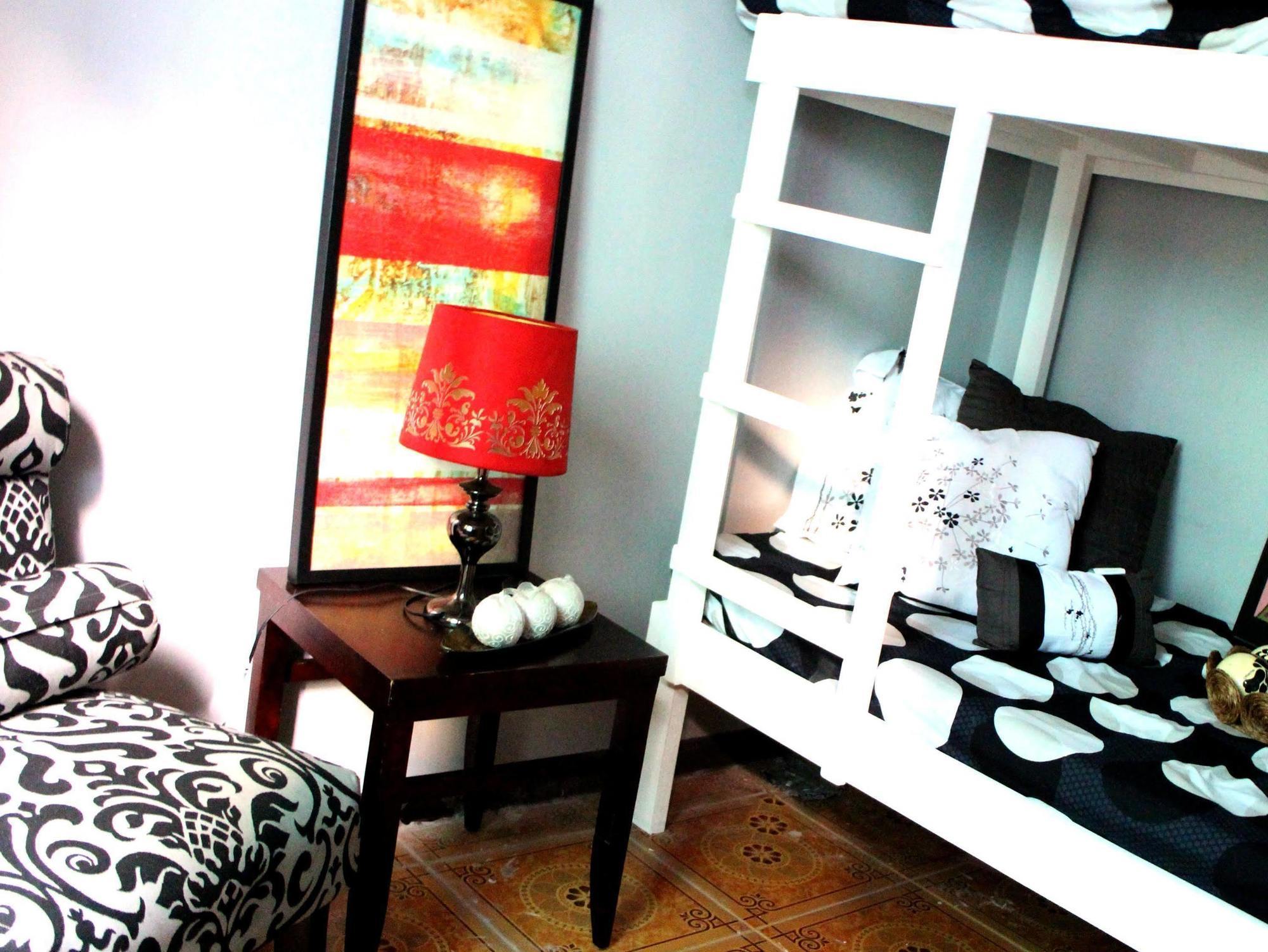 Urban Hostel Pasig City Eksteriør bilde